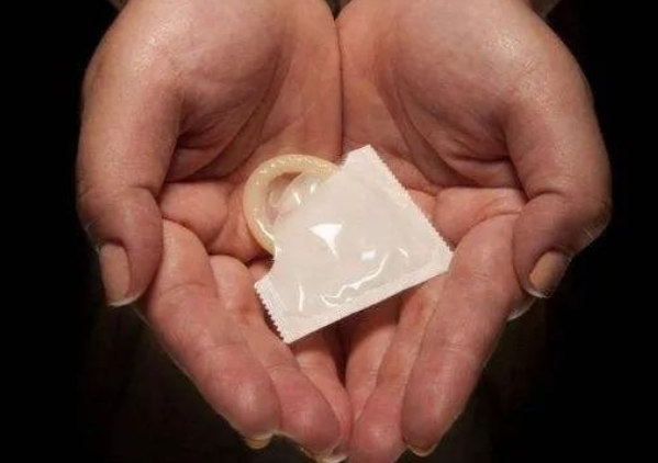 精斑精液是否可以用作親子鑒定檢材，怎么采集？