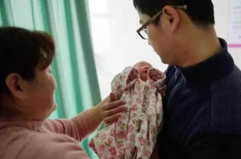 給親生孩子上戶口，為何還要去司法鑒定中心做親子鑒定出生證？