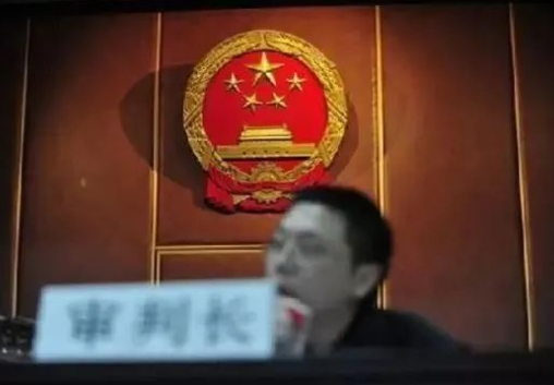 親子鑒定證明非婚生子法院會判決離婚嗎？可以要求過錯方賠償嗎？