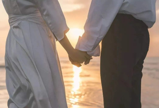 對隱私親子鑒定承擔(dān)法律責(zé)任，不讓親子鑒定成“傷害婚姻鑒定”